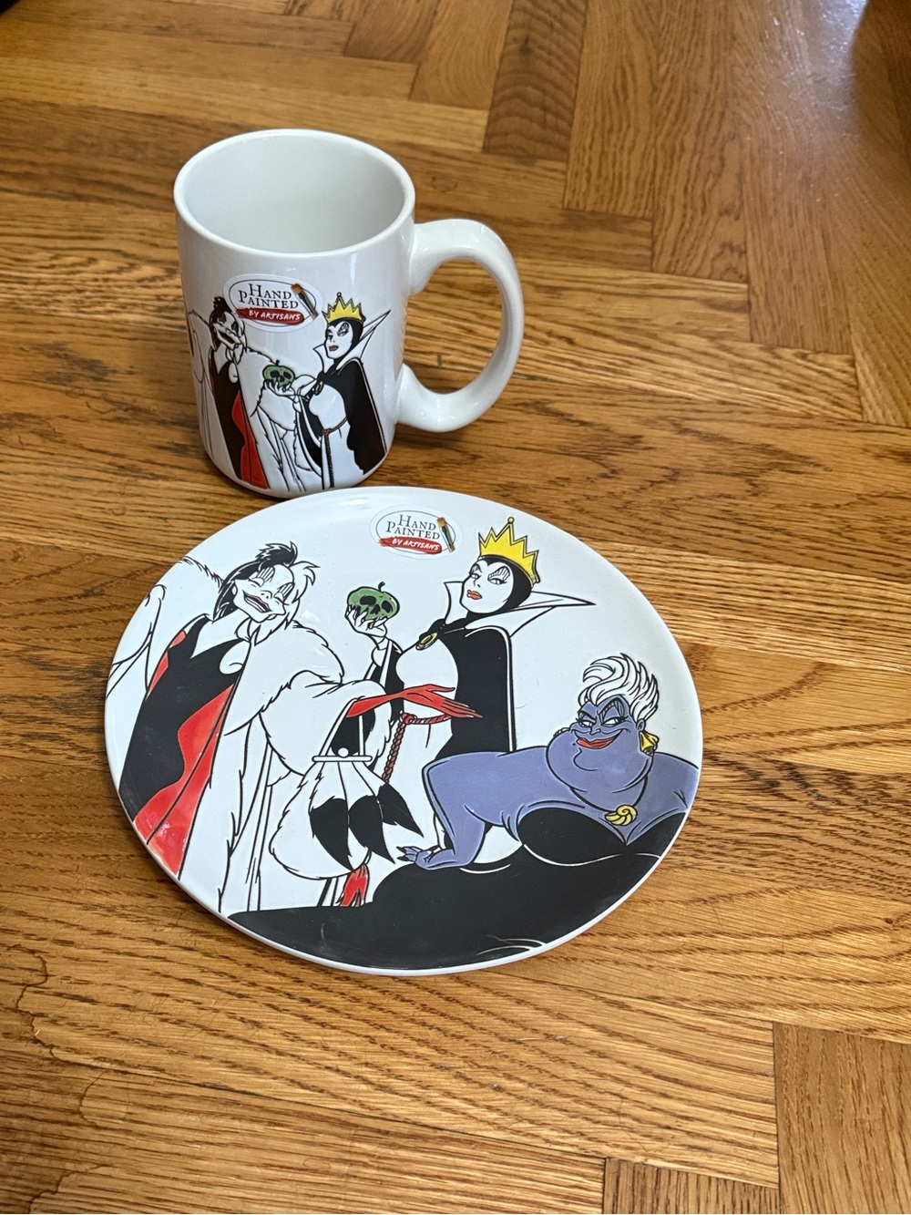 Disney Queens Illustrated Ceramic Mug and plate - NWT